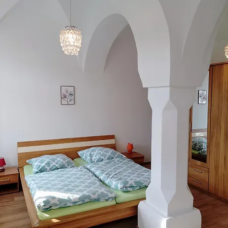 Apartment Im Rittergut Plohn 300 Meter Zum Freizeitpark *