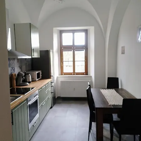 Apartment Im Rittergut Plohn 300 Meter Zum Freizeitpark *