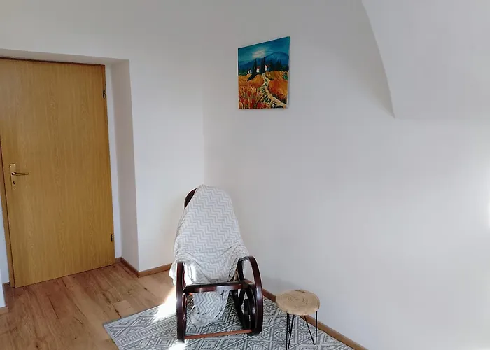 Daire Im Rittergut Plohn 500 Meter Zum Freizeitpark Lengenfeld (Saxony)