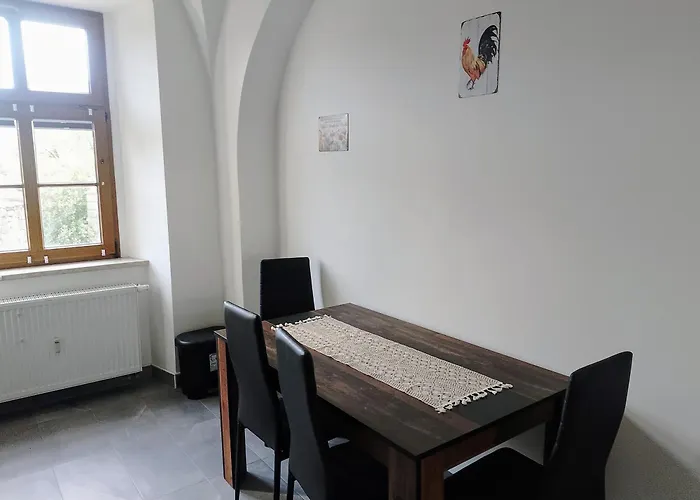 Im Rittergut Plohn 500 Meter Zum Freizeitpark Daire Lengenfeld (Saxony)